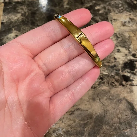 Kate Spade Spot the Spade Open Hinge Bangle - Picture 5 of 7